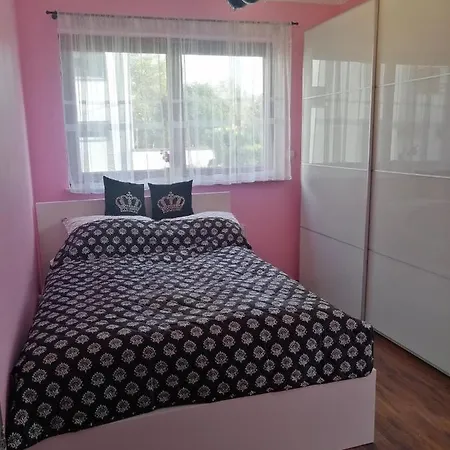 Apartman Apartament Merry *